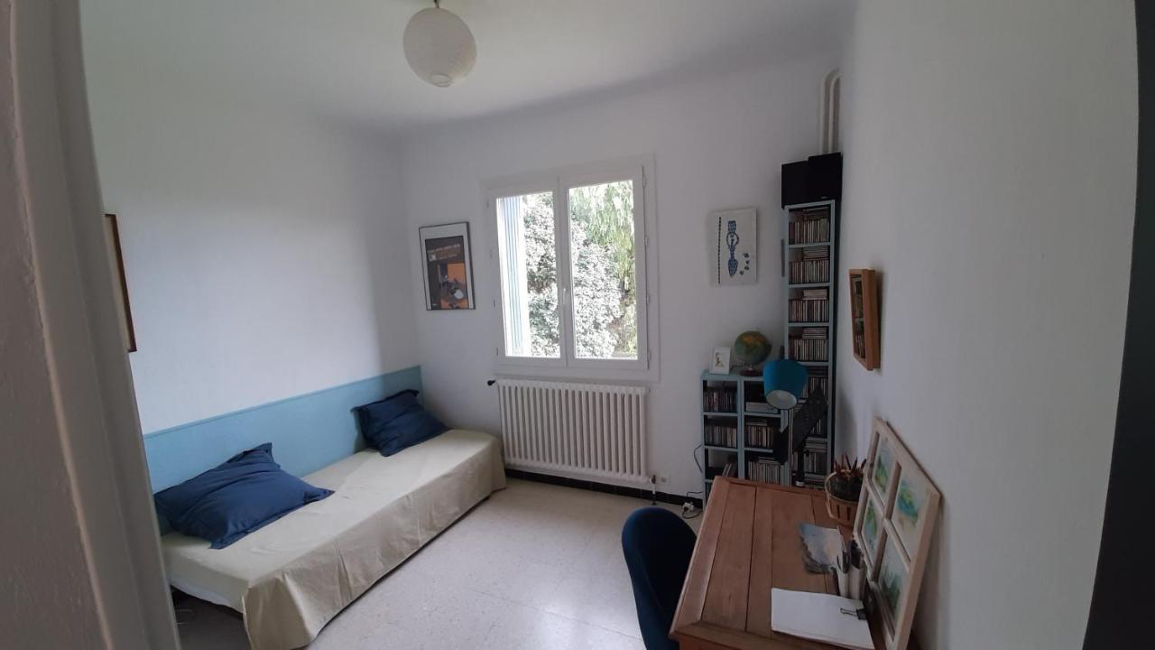 Maison Lumineuse Et Spacieuse Avec Jardin Arbore ลา วาเลตเทอ ดู วาร์ ภายนอก รูปภาพ