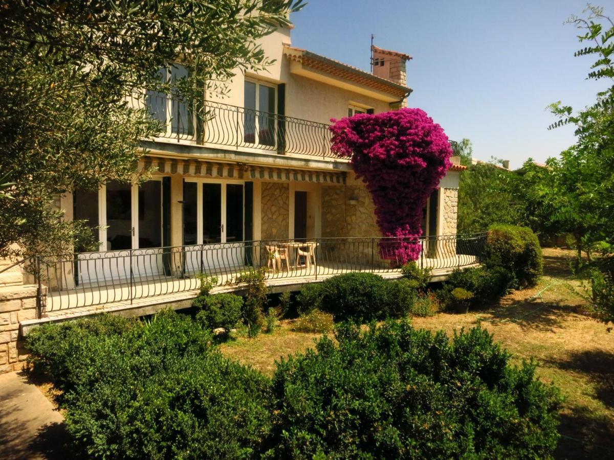 Maison Lumineuse Et Spacieuse Avec Jardin Arbore ลา วาเลตเทอ ดู วาร์ ภายนอก รูปภาพ