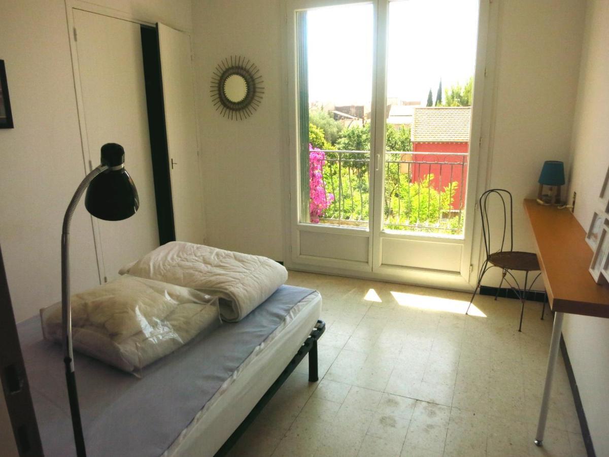 Maison Lumineuse Et Spacieuse Avec Jardin Arbore ลา วาเลตเทอ ดู วาร์ ภายนอก รูปภาพ