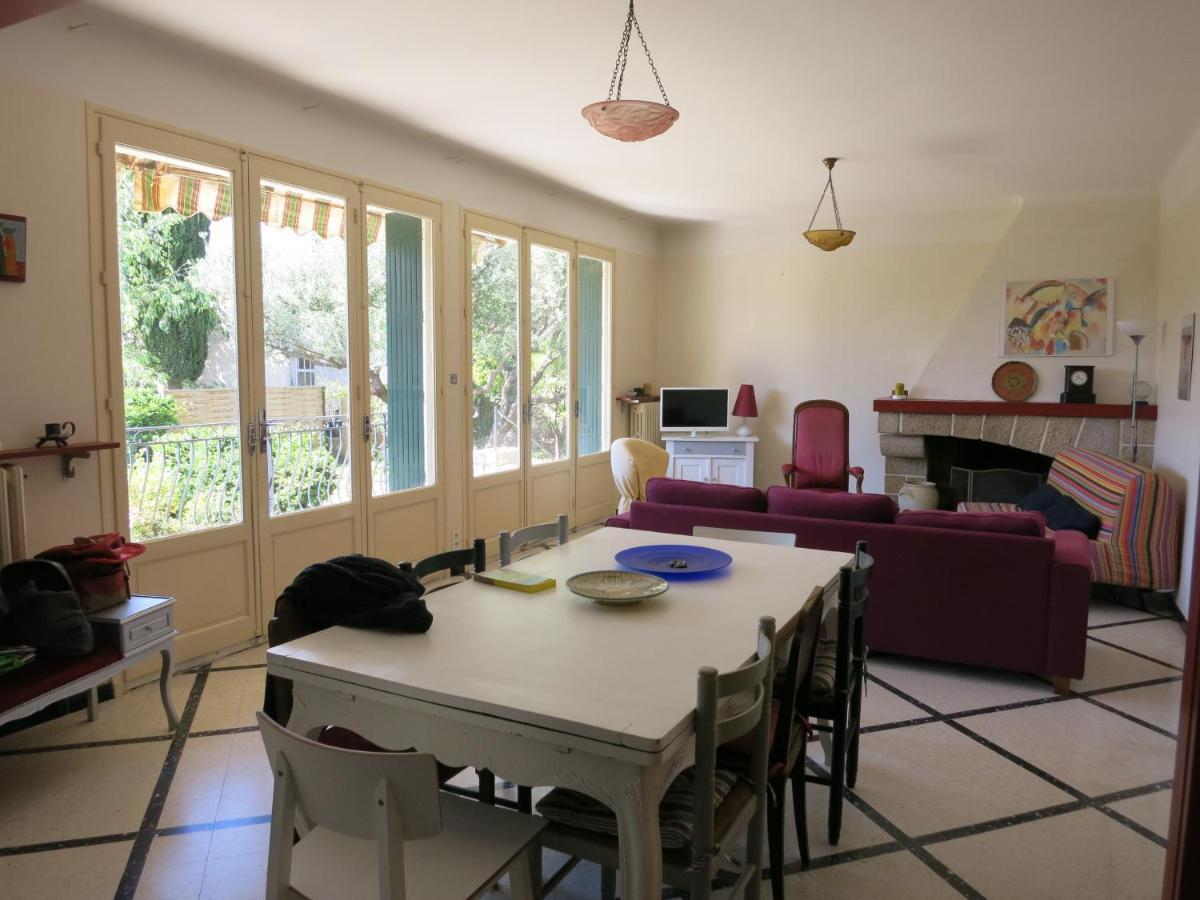 Maison Lumineuse Et Spacieuse Avec Jardin Arbore ลา วาเลตเทอ ดู วาร์ ภายนอก รูปภาพ