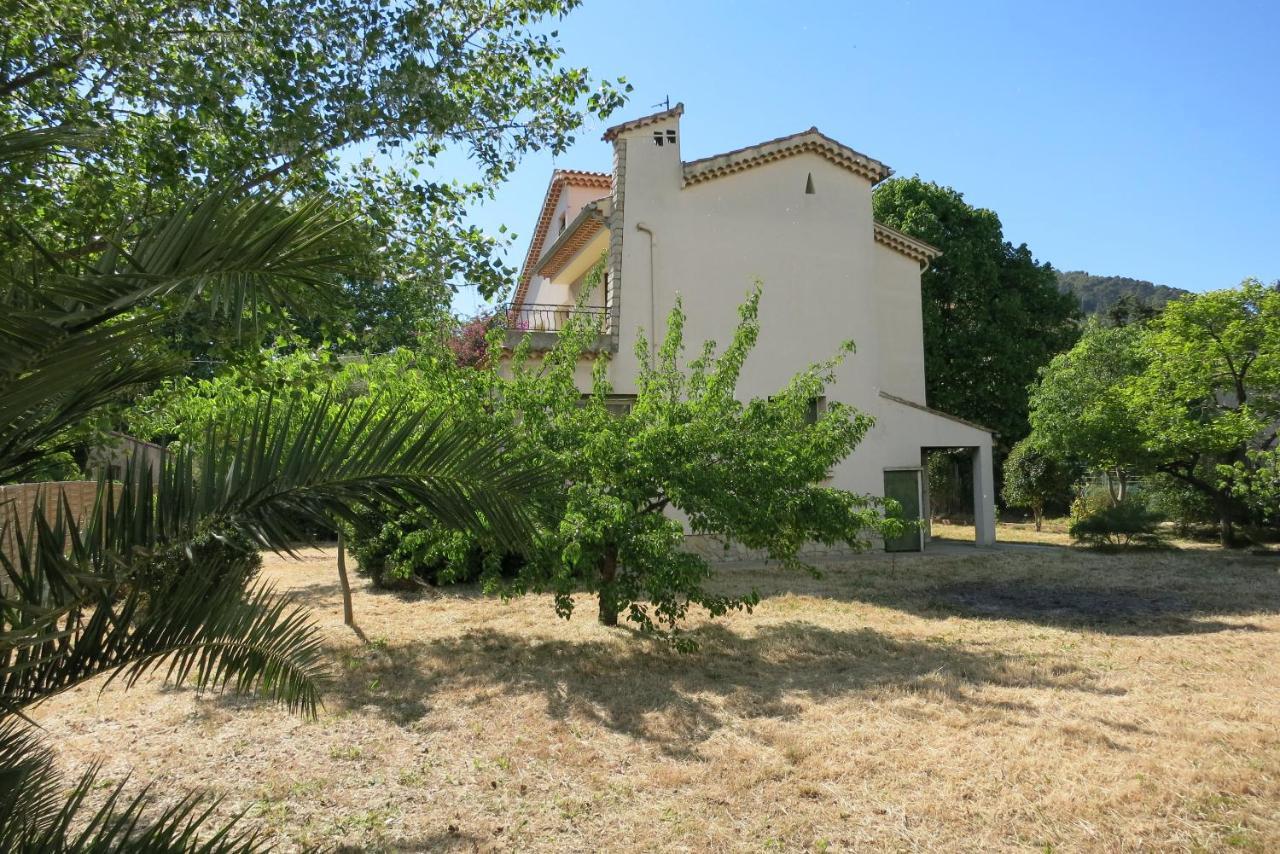 Maison Lumineuse Et Spacieuse Avec Jardin Arbore ลา วาเลตเทอ ดู วาร์ ภายนอก รูปภาพ