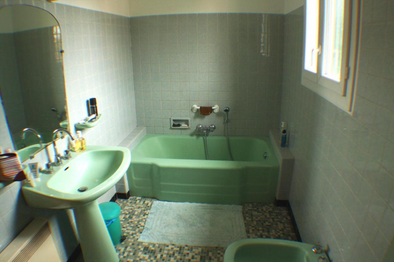 Maison Lumineuse Et Spacieuse Avec Jardin Arbore ลา วาเลตเทอ ดู วาร์ ภายนอก รูปภาพ