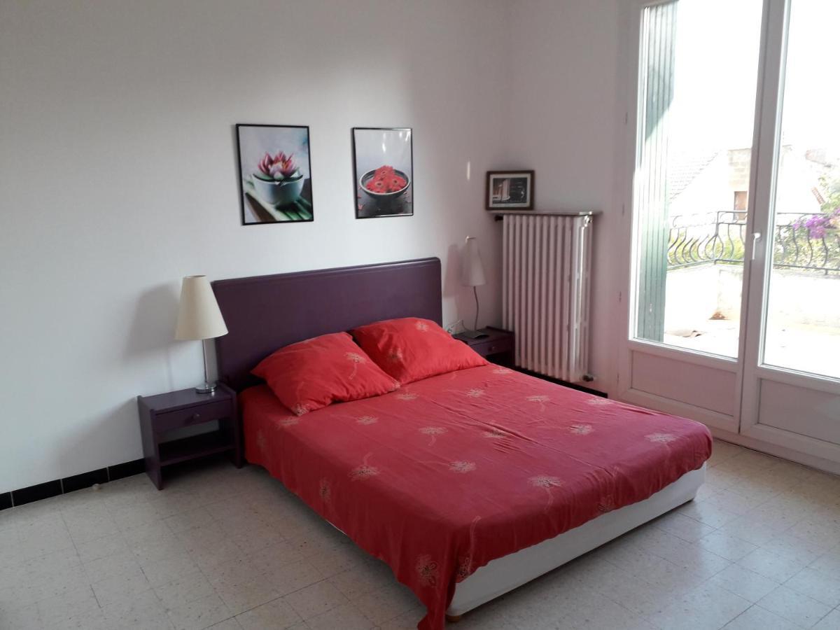 Maison Lumineuse Et Spacieuse Avec Jardin Arbore ลา วาเลตเทอ ดู วาร์ ภายนอก รูปภาพ
